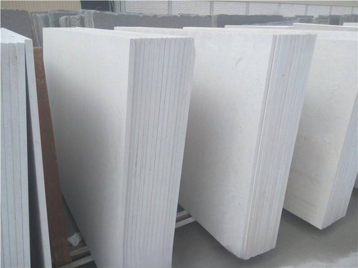 White Riyadh stone  ( Saudi )
