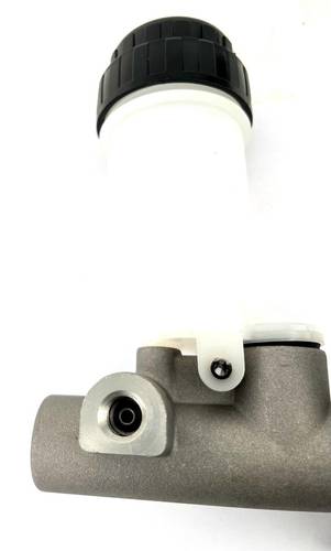    MASTER CYLINDER FOR CLUTCH  DEER 2016