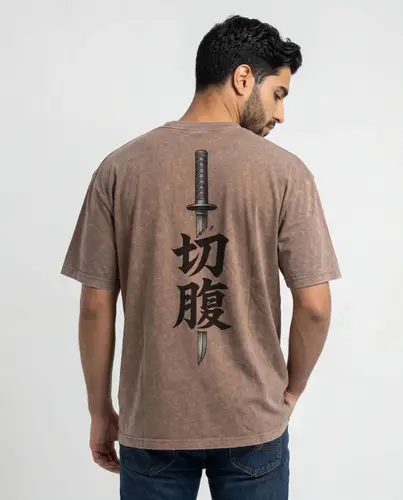 تيشيرت رجالي ستريت وير قطن مغسول – Samurai Edition | تصميم ياباني جريء يعكس القوة