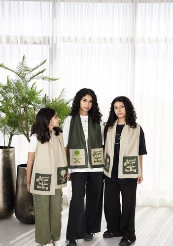 Lenin scarf for Saudi national day
