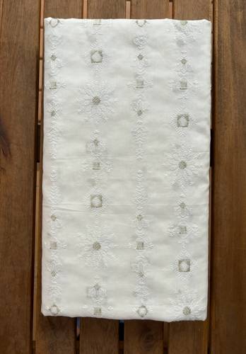 Sultana – 4 Meter Embroidered Fabric Panel