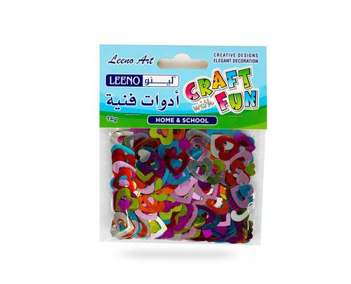 قصاصات ورق ملون بشكل قلوب  