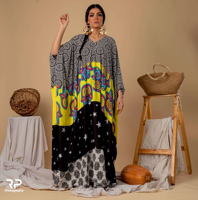 Patches Print Abaya