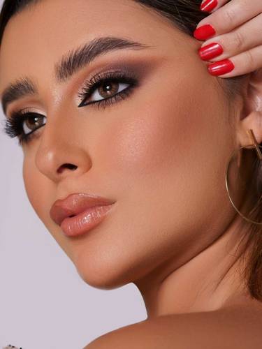 عدسات براوني بوني-تيفاني