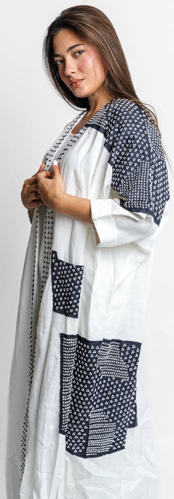 Nagsh Abaya