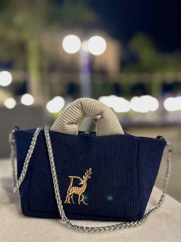 Velina - midnight edition