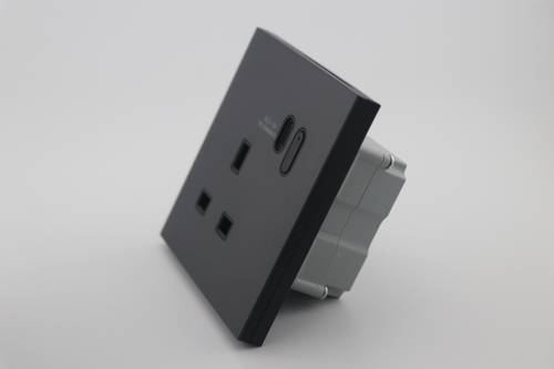 فيش اف سي سمارت ( واي فاي / بلوتوث ) 13A مع USB+TIPE-C رمادي ( GLASS )