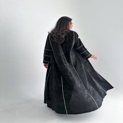 عباية ساندرا
