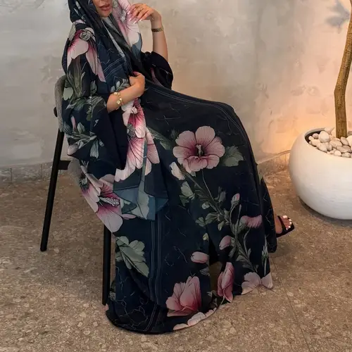 عباية كارديجان فاخرة مع طرحة متناسقة