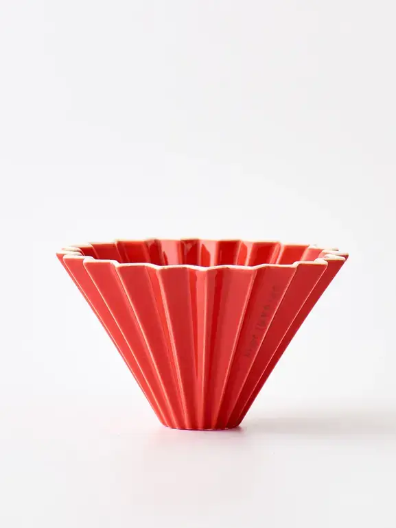 Origami Dripper M 02 Rad  قمع ترشيح اورقامي أحمر مع قاعدة بلاستيكية