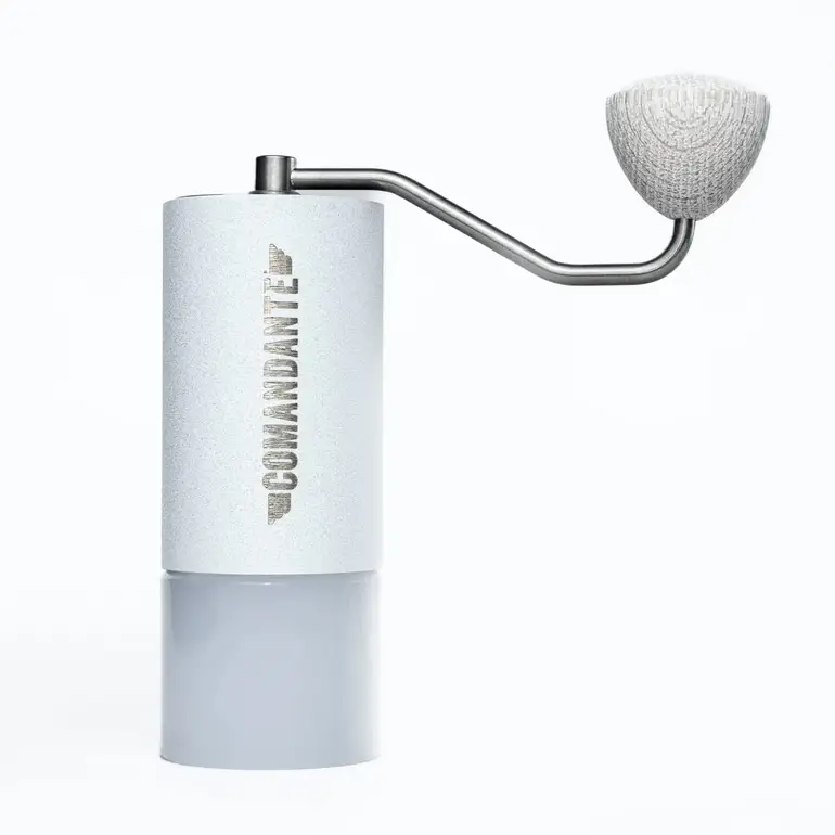 Comandante grinder MK4 SNOW WHITE مطحنة كوماندانتي أبيض الثلج