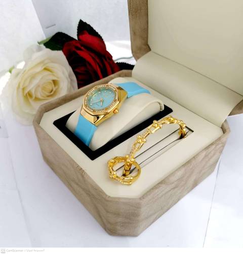 ساعة نسائي جلد  ⌚ تصميم ماركه ادمرس بياجيت ⌚ مميزاه الساعه ضد المويه ضمان سنة  الضمان يشمل المويه والمكينه والبطاريه واي خلل فني  اسواره كارتير تقليد درجة اولى  خاتم كارتير تقليد درجة اولى  *علبة خاصه بالطقم 📦  *كيس