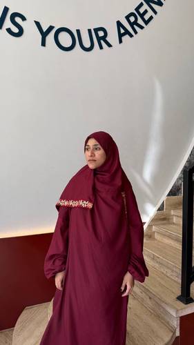 الشرشف البرغندي بكلفة خضراء ♥️
