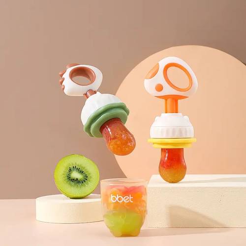 Baby fruit feeder