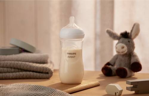 Philips Avent Natural Response Glass Baby Bottle – 240 ml (8 oz), 3–6 Months