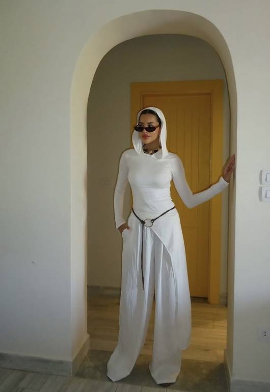 White linen pants 