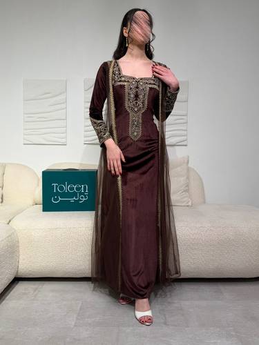 جلابيه عسيريه مخمل قطعتين - (XXXL) الصدر:١٠٢سم , الخصر:٩١سم