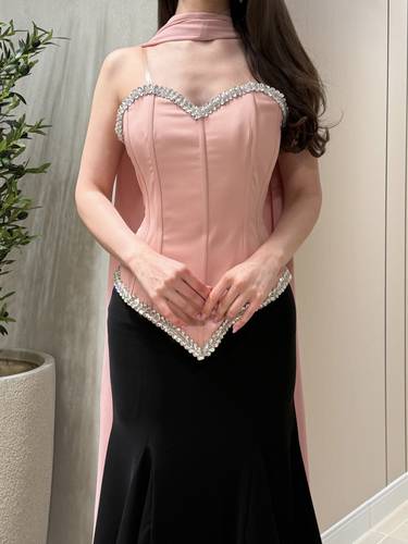 فستان ليال كرسيه - (XXXL) الصدر:١٠٢سم , الخصر:٩١سم