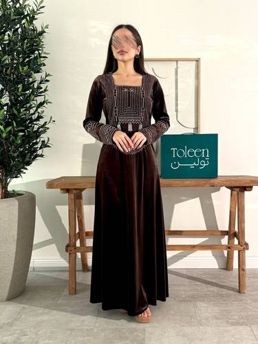 جلابيه مخمل قبوع - (XXXL) الصدر:١٠٢سم , الخصر:٩١سم