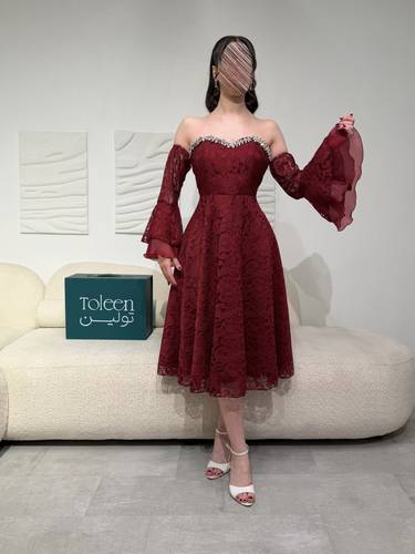 فستان سهرة دانتيل عودي - (XXL) الصدر:٩٧سم , الخصر:٨٦سم