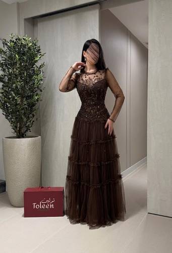 فستان هنادي كم طويل 🤎 - (XXXL) الصدر:١٠٢سم , الخصر:٩١سم