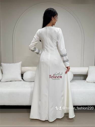 جلابيه فخمه قطعتين - (XXXL) الصدر:١٠٢سم , الخصر:٩١سم