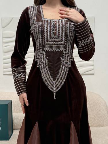 جلابيه موكا بشال - (XXXL) الصدر:١٠٢سم , الخصر:٩١سم
