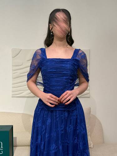 فستان سهره ازرق طويل قصة تنورة - (XXXL) الصدر:١٠٢سم , الخصر:٩١سم