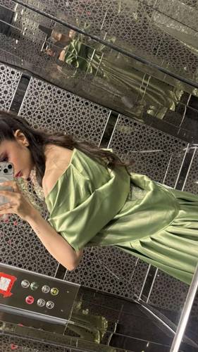 فستان نجوى تيفاني - (XXXL) الصدر:١٠٢سم , الخصر:٩١سم