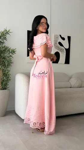 فستان روزان - (XXXL) الصدر:١٠٢سم , الخصر:٩١سم
