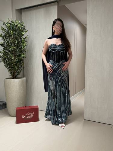 فستان كاترينا - (XXXL) الصدر:١٠٢سم , الخصر:٩١سم