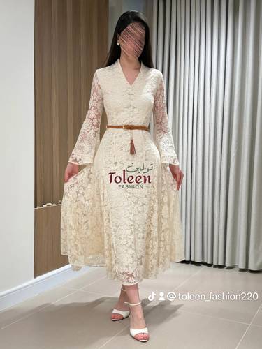 فستان سهرة اوف وايت جوبير - ‏(XL) الصدر:٩١سم , الخصر:٨١سم
