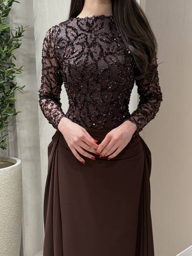 فستان ريتال / موكا - (XXXL) الصدر:١٠٢سم , الخصر:٩١سم