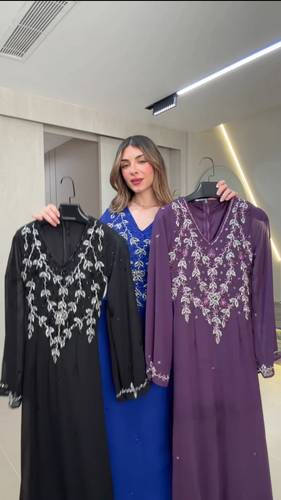 قفطان 3 الوان 💙🖤💜 - ‏(XS) الصدر:٧١سم , الخصر:٦٢سم - ازرق 