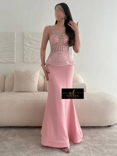 فستان روجينا - (XXXL) الصدر:١٠٢سم , الخصر:٩١سم
