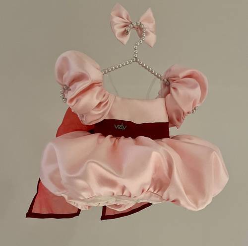 فراشة فلف Pink Butterfly