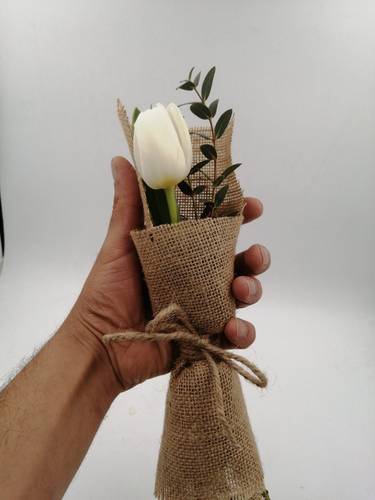 باقة وردة التوليب