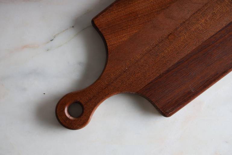 لوح تقطيع خشبي 25x14 cm مع نقش خاص بالطلب