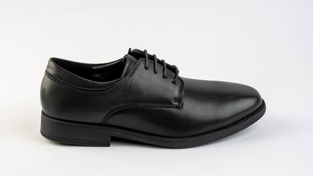 Zima formal shoe