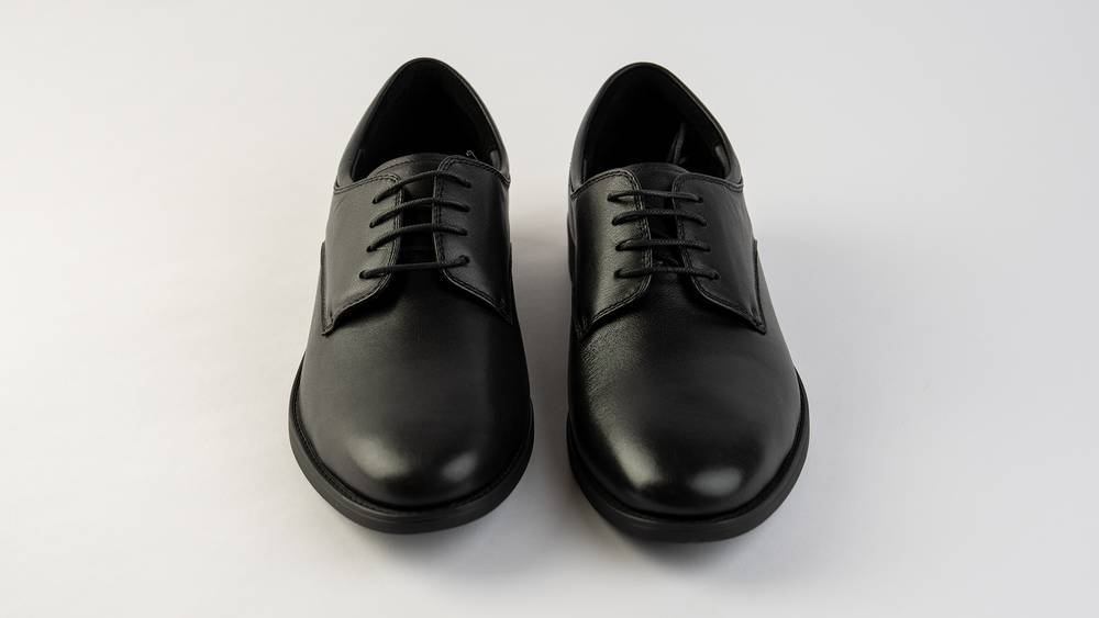 Zima formal shoe
