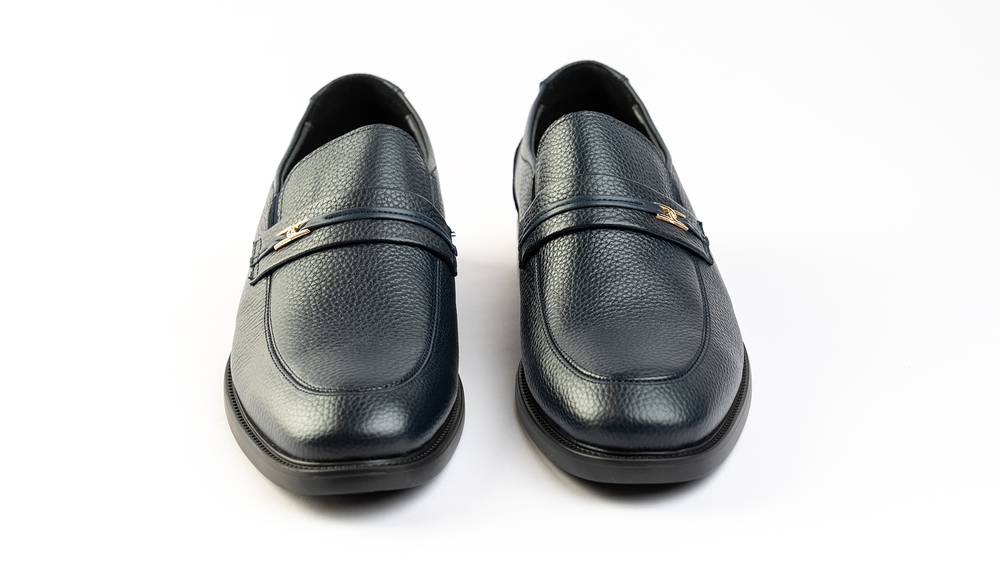 Zima formal shoe