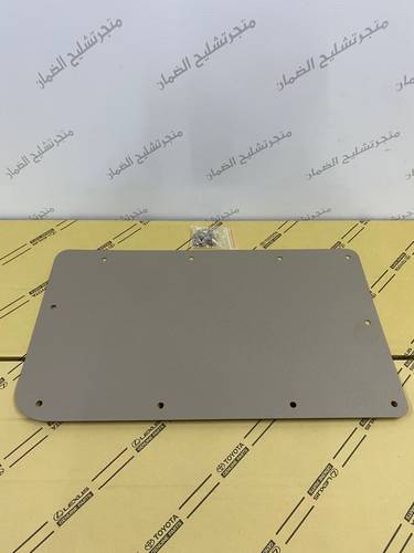 ديكور  باب كبير الخلفي    درجة اولى
