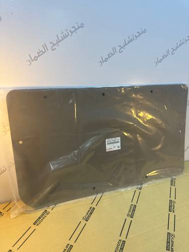 ديكور باب الكبير الخلفي للربع الخشب مع الكلبسات اصلي وكاله