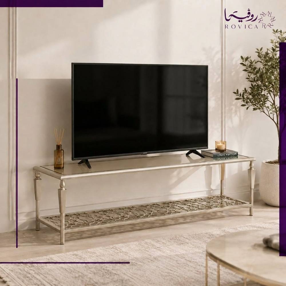 طاولة تلفزيون بيج  داخل غرفة معيشة مودرن