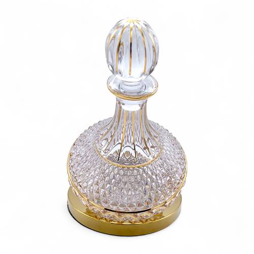 زجاج عطور ذهبي14(1400مل)