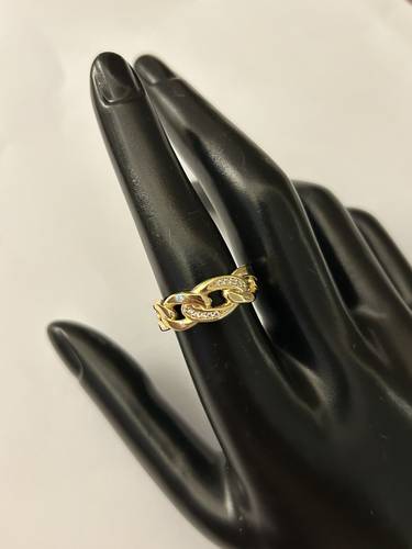 Half janzear ring 