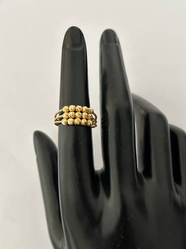 Italian ring 