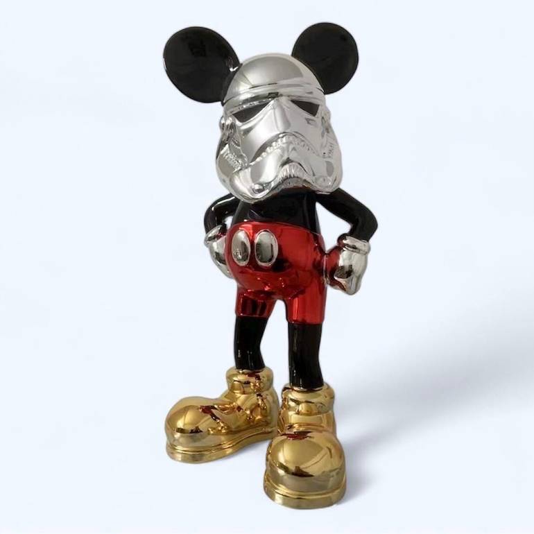 Mickey vs Storm trooper