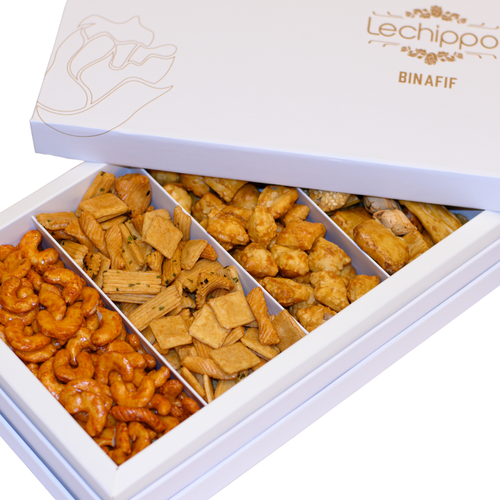 Mixed Crisps Box (Chinese Nuts)