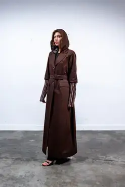Command Hood - Deep Mahogany - M